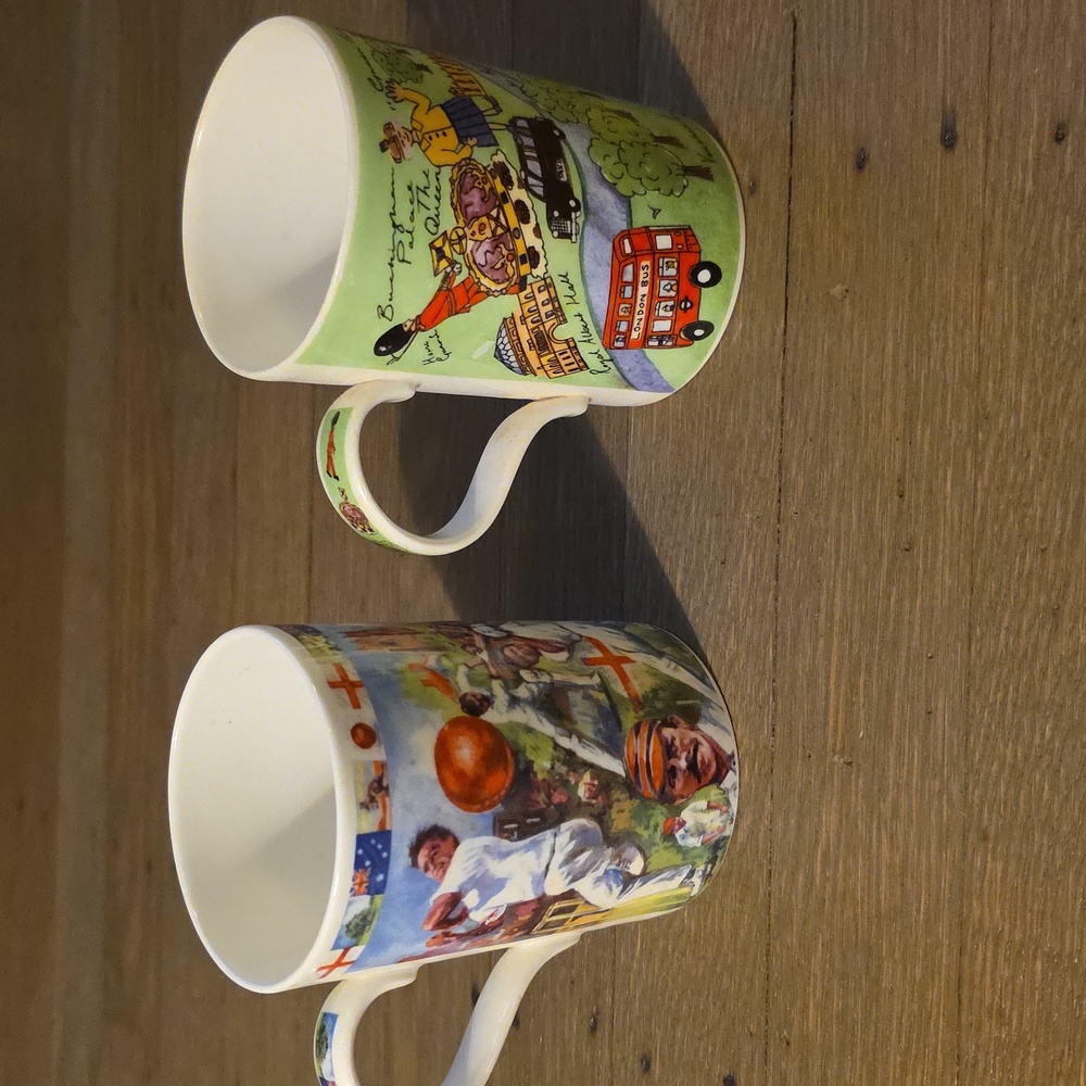 James Sadler 2 Mugs Vintage: Sporting Heroes:Cricket & London Tour- Bone China